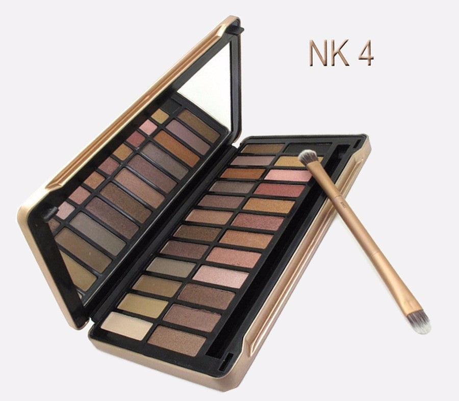 [BIG SALE} NEW Naked 4 Eye Shadow Palette