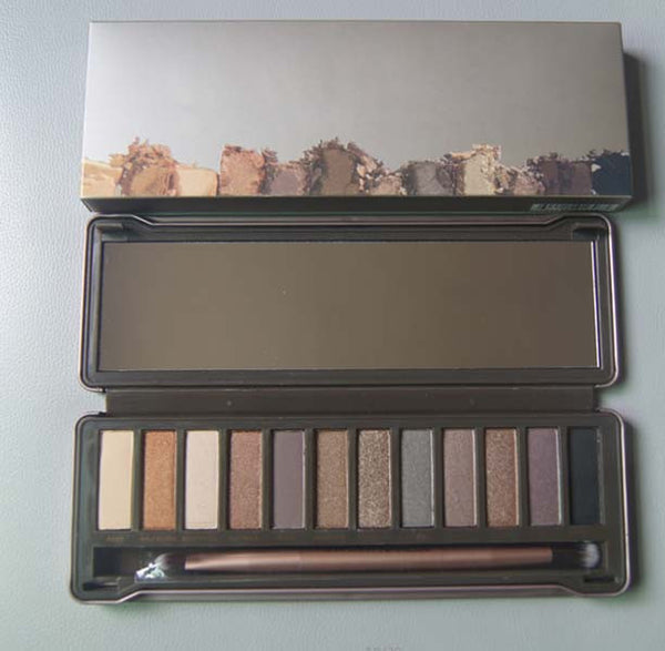 [BIG SALE] NAKED  Makeup, Contour kit kat